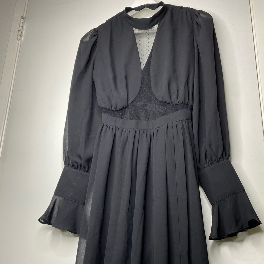 EXPRESS BLACK DRESS WITH LACE DETAILS